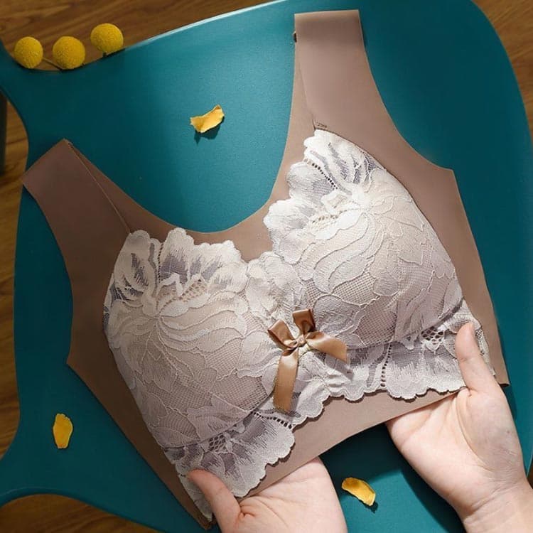 ナイトブラ 乳育ノンワイヤーブラジャー大きいサイズ対応